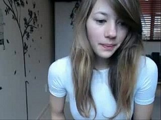bosomy HOT teen cums enclosing on cam be beneficial to hammer away first time- camgirlsuniversity.com